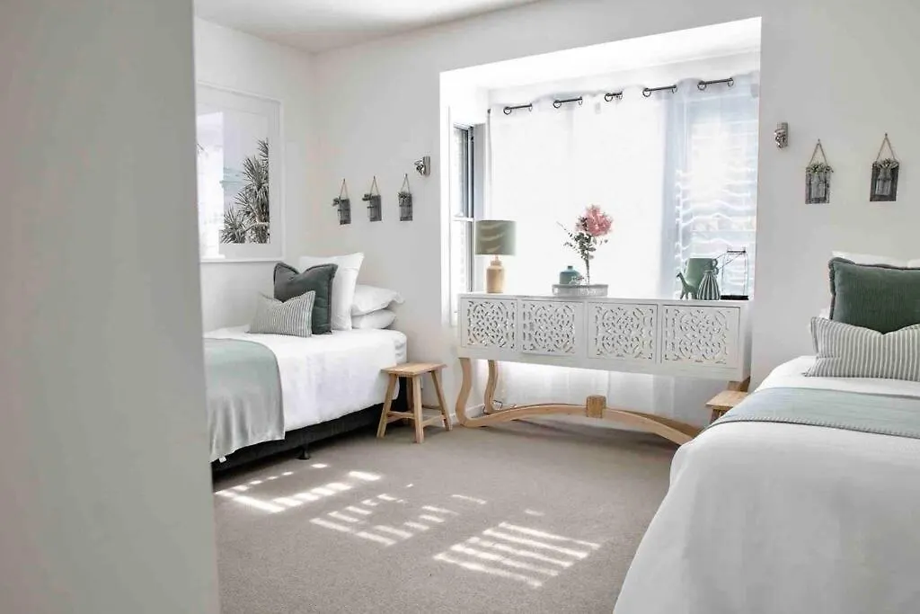 Indigo Blue - 600M To Beach, Pet By Approval Yaroomba 0*,